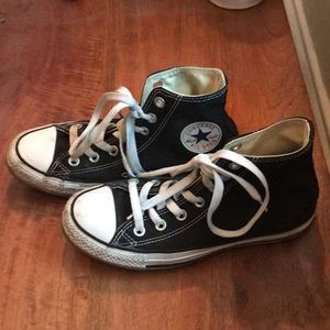 Black and White Converse All Stars, Size 6